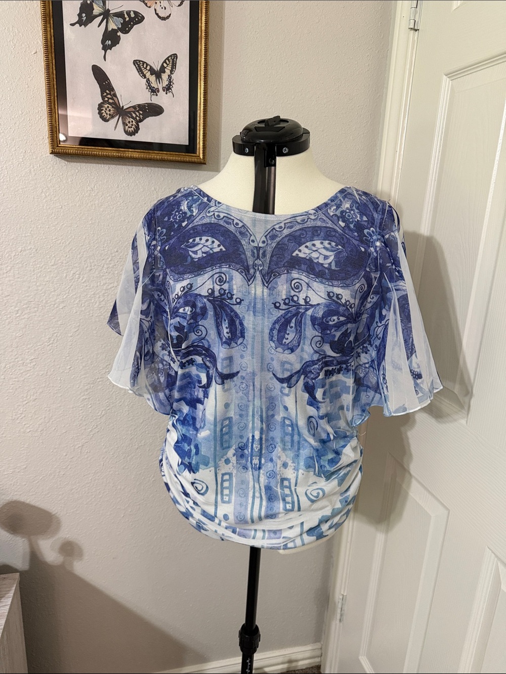 Espresso Blue Paisley Sheer Flutter-Sleeve Blouse